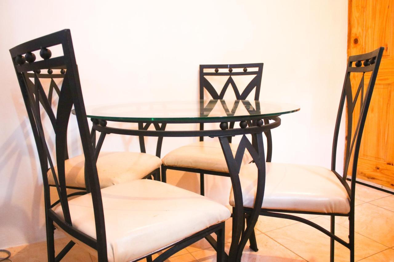 Van Villa Guesthouse Негрил Экстерьер фото