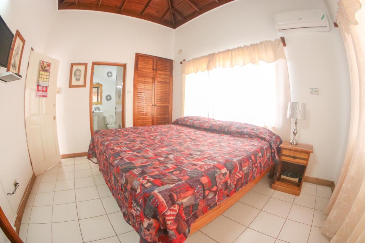 Van Villa Guesthouse Негрил Экстерьер фото
