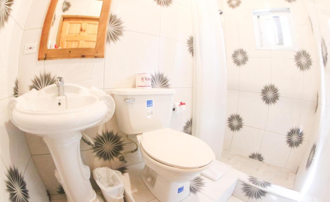 Van Villa Guesthouse Негрил Экстерьер фото