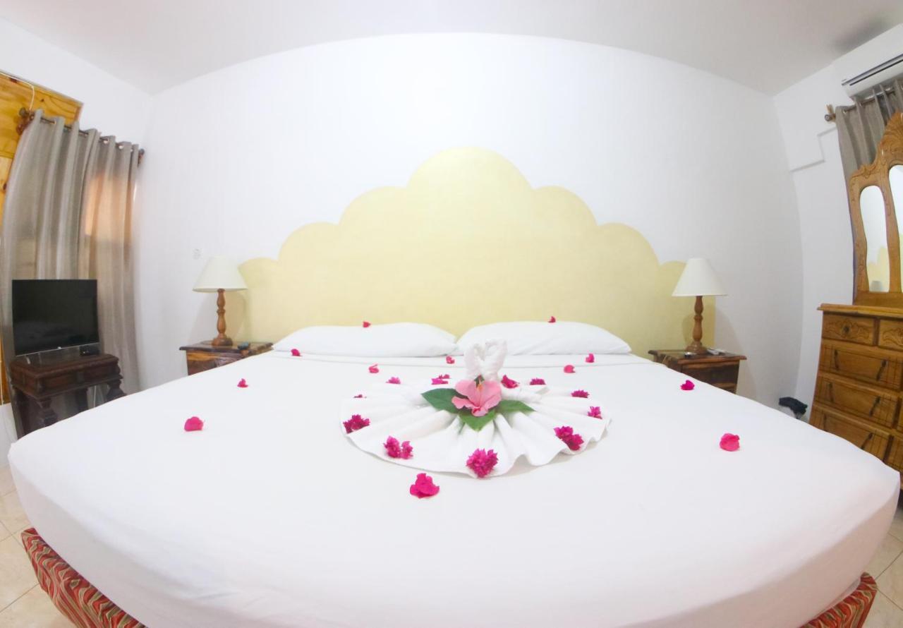 Van Villa Guesthouse Негрил Экстерьер фото