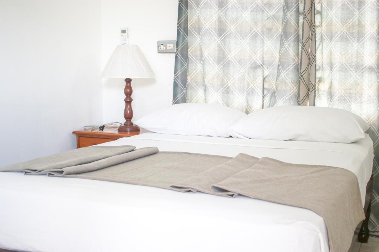 Van Villa Guesthouse Негрил Экстерьер фото